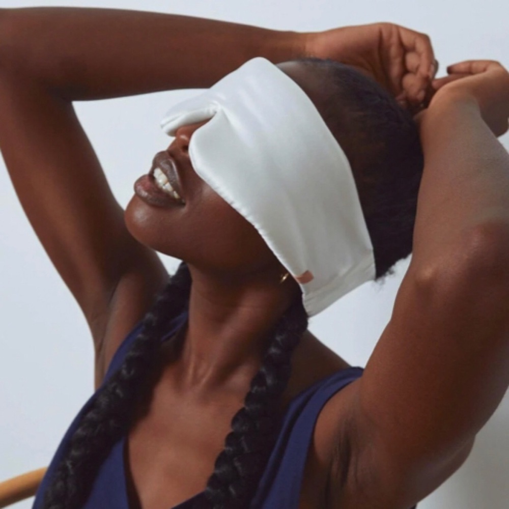 Lunya washable silk sleep mask - Picture 1 of 8